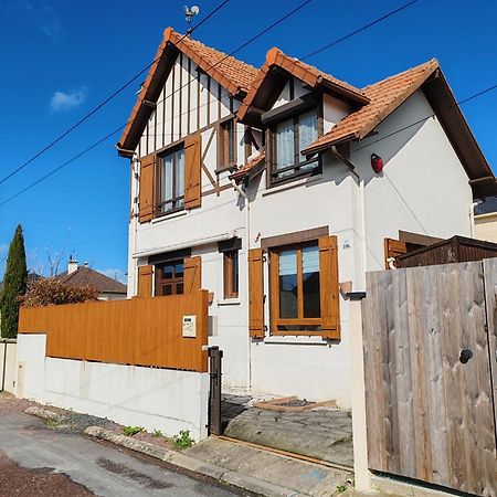 Villa Francette A 500M De La Plage Ouistreham Exterior photo