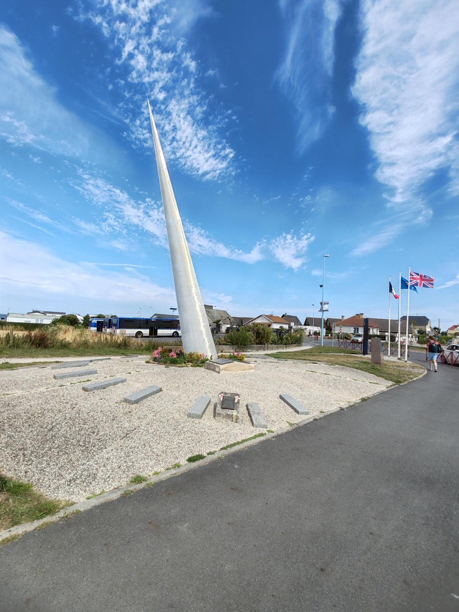 Villa Francette A 500M De La Plage Ouistreham Exterior photo